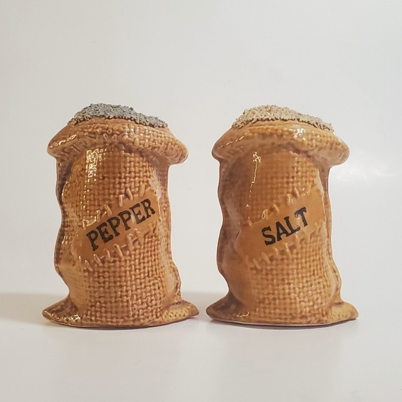 Salt & Pepper Vintage Ceramic Burlap Sack Shaker Set by "Our Own Import" Japan - Picture 10 of 10